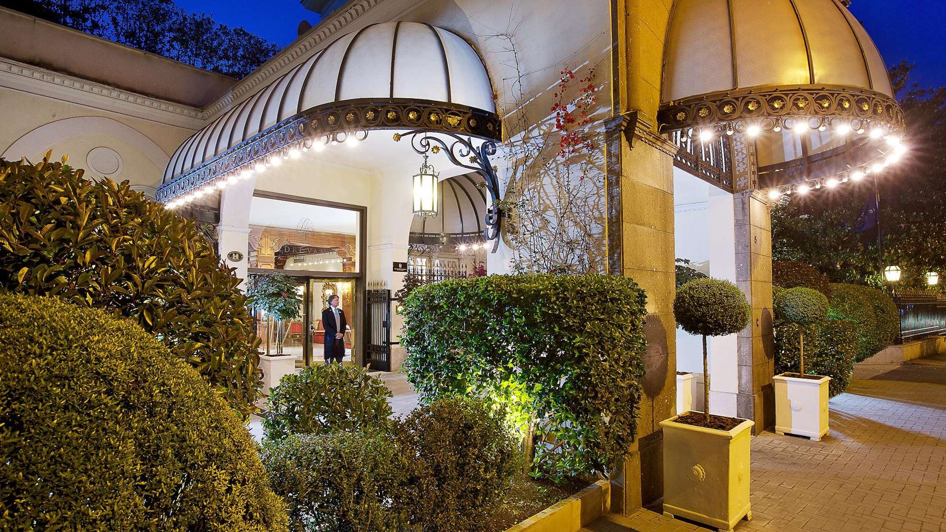 Aldrovandi Villa Borghese